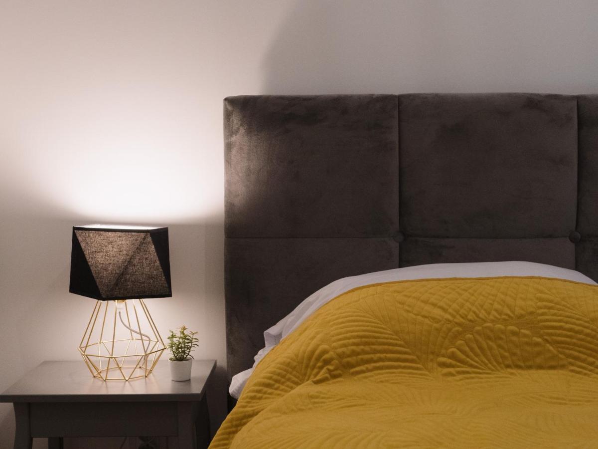 ウストロンApartament Nad Strumykiem Z Ogrodkiem - Dream Apartアパートメント エクステリア 写真
