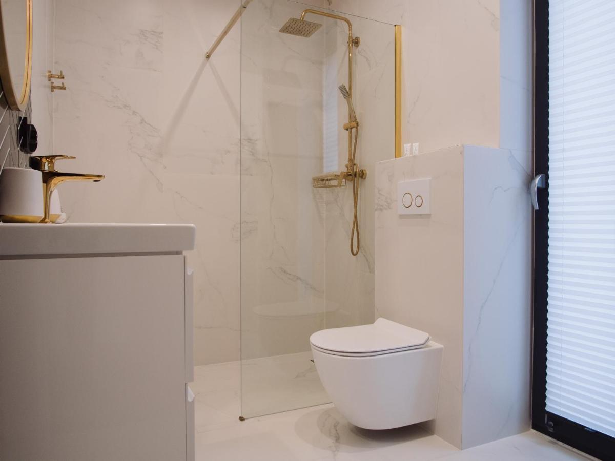ウストロンApartament Nad Strumykiem Z Ogrodkiem - Dream Apartアパートメント エクステリア 写真